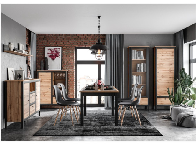 Blagovaonski stol Loft